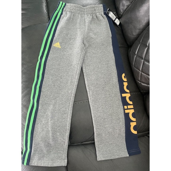 Adidas joggers pants Green w Blue Stripes youth Boys Size 6 - Picture 1 of 2